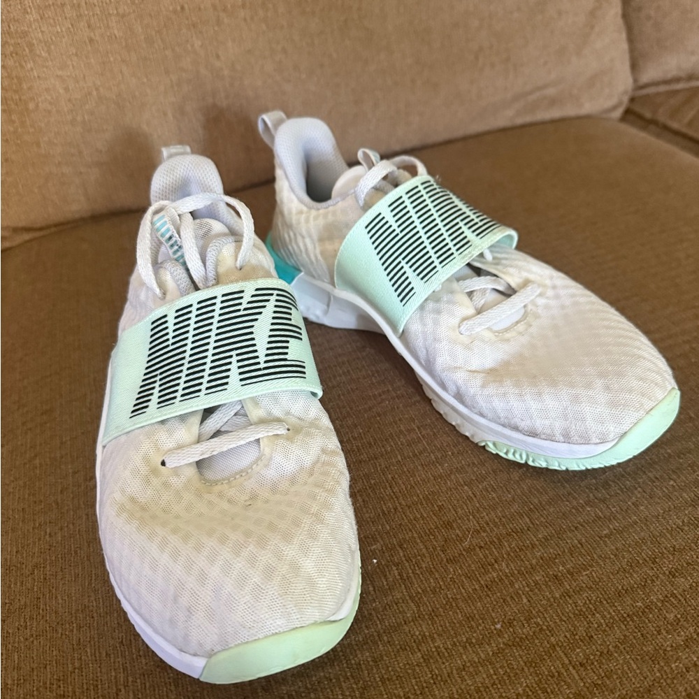 Women's Nike TR 9 Training Shoes